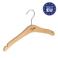 Percha de madera para niños