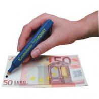 Bolígrafo detector de billetes falsos
